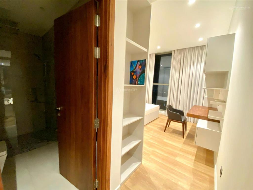 Cần cho thuê penthouse millennium, 3pn 4wc, 350m2 80 triệu/tháng