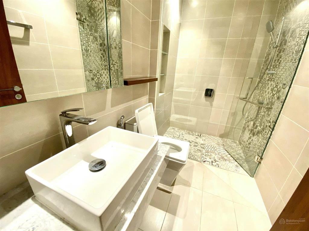 Cần cho thuê penthouse millennium, 3pn 4wc, 350m2 80 triệu/tháng