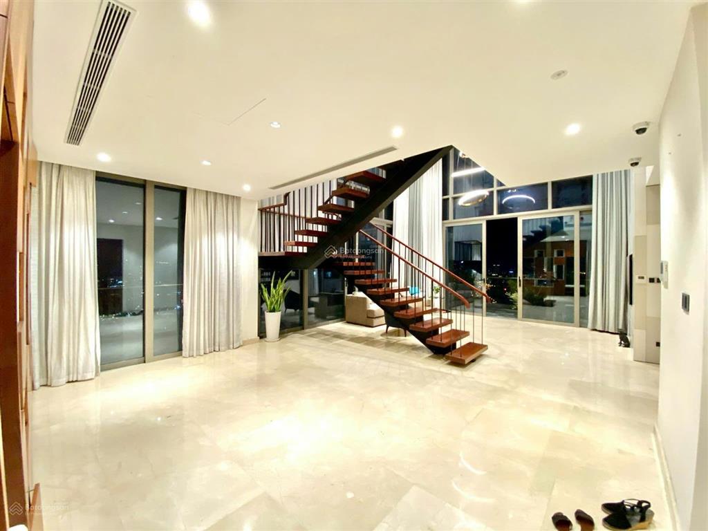 Cần cho thuê penthouse millennium, 3pn 4wc, 350m2 80 triệu/tháng