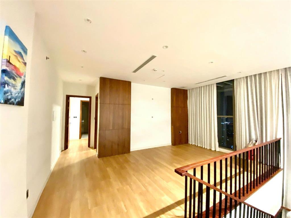 Cần cho thuê penthouse millennium, 3pn 4wc, 350m2 80 triệu/tháng