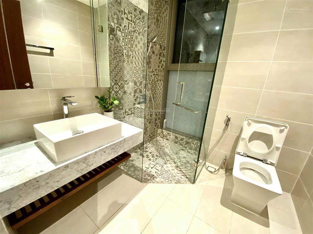 Cần cho thuê penthouse millennium, 3pn 4wc, 350m2 80 triệu/tháng