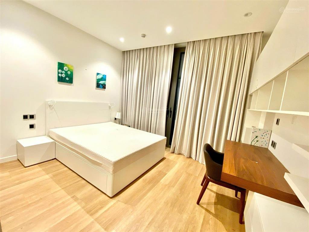 Cần cho thuê penthouse millennium, 3pn 4wc, 350m2 80 triệu/tháng