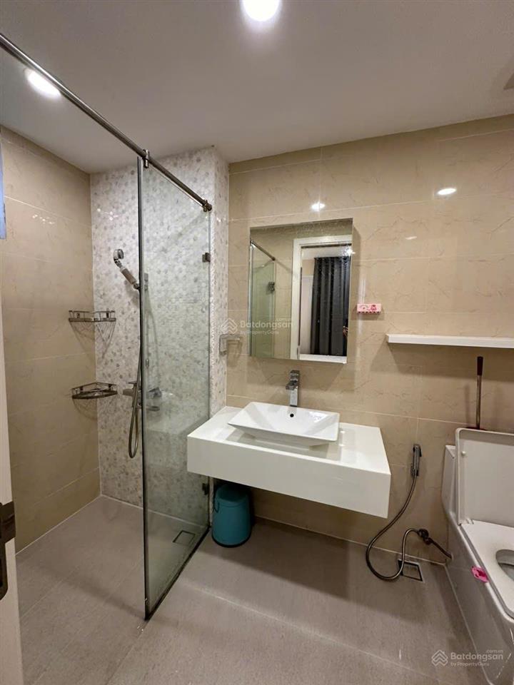 Định cư úc cần bán nhanh 3pn 2wc full nt giá 11tỷ công chứng sổ hồng còn bớt lộc. phù hợp để đầu tư