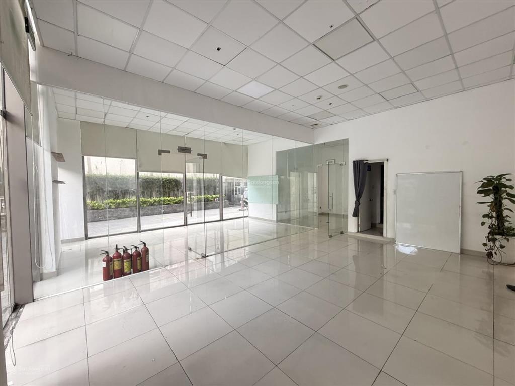 Cần tiền bán nhanh shophouse millennium giá tốt nhất chưa từng thấy 77m2 18tỷ all in còn giảm