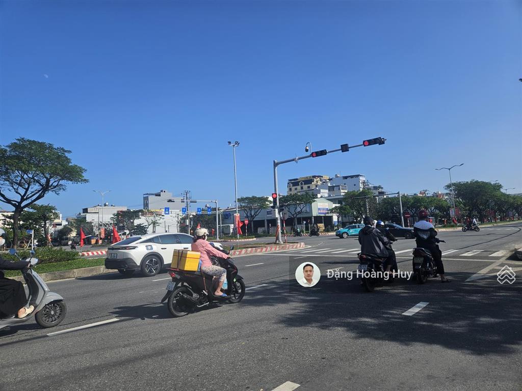 Bán lô góc 3mt đường lê văn hiến & minh mạng, khuê mỹ