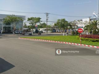 Bán lô góc nguyễn hữu thọ  vị trí đẹp  sẵn showroom