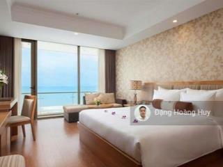 Bán khách sạn 4 sao đường phạm văn đồng, ngay bãi biển mỹ khê