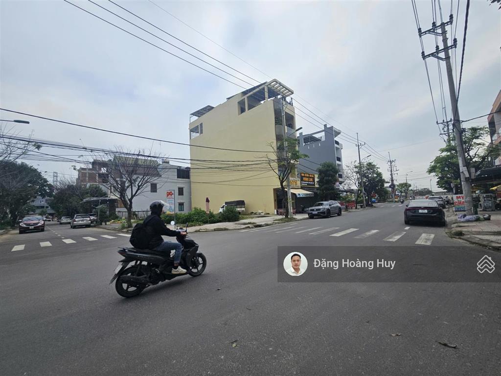 Bán lô góc ngã tư đường 10m5 mai chí thọ & bùi thiện ngộ  hòa xuân  cẩm lệ