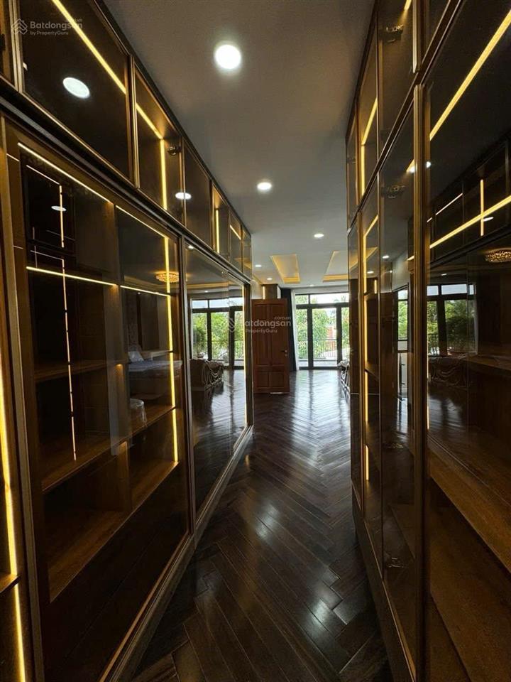Bán biệt thự sân vườn khu biệt thự trung tâm hóc môn, an cư an lạc 900m2 hồ bơi