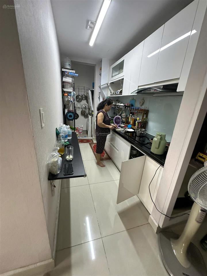 Bán gấp căn hộ 2pn tại sky center, 6,25 tỷ, 74m2, tân bình, tp.hcm