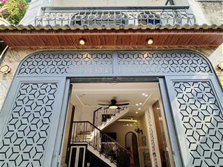 Nhà thơm mới diện tích to rộng 3 phòng ngủ đầy đủ nội thất sịn  ô tô tới sát nhà lê đức thọ