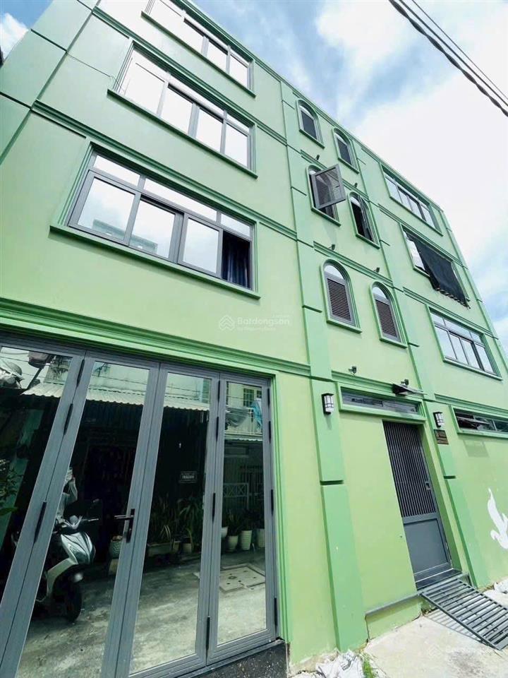 Dòng tiền cho thuê 36 triệu/ tháng căn hộ dịch vụ với 6 phòng đường dương quảng hàm hẻm ô tô
