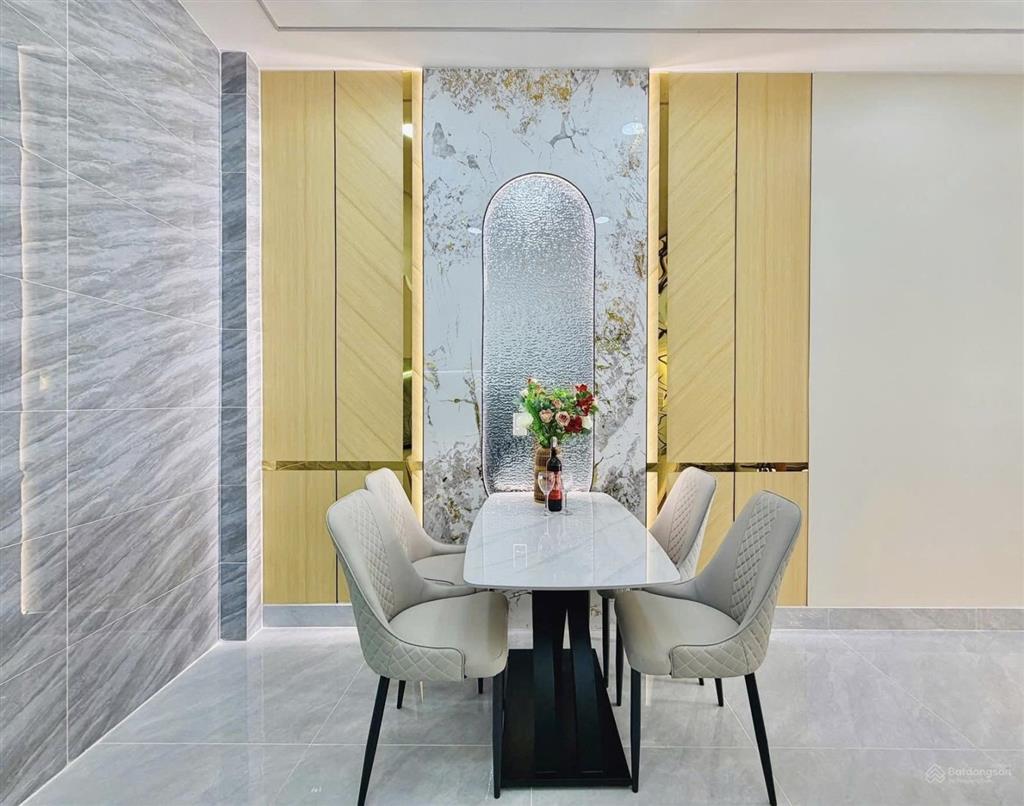 Cạnh phú nhuận  sân bay  nhà mới đón tết full nội thất  diện tích rộng  2 tầng  pháp lý chuẩn