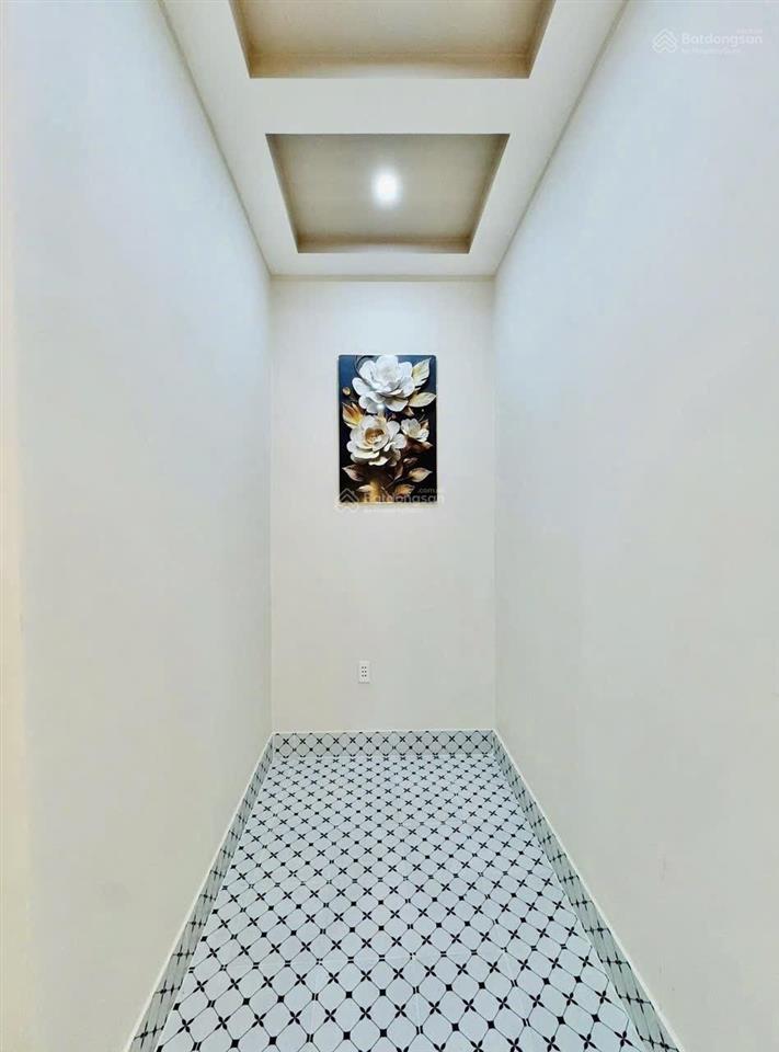 Nhà nhìn là mê ô tô đậu sát nhà 3 phòng ngủ đường phạm văn chiêu full nội thất