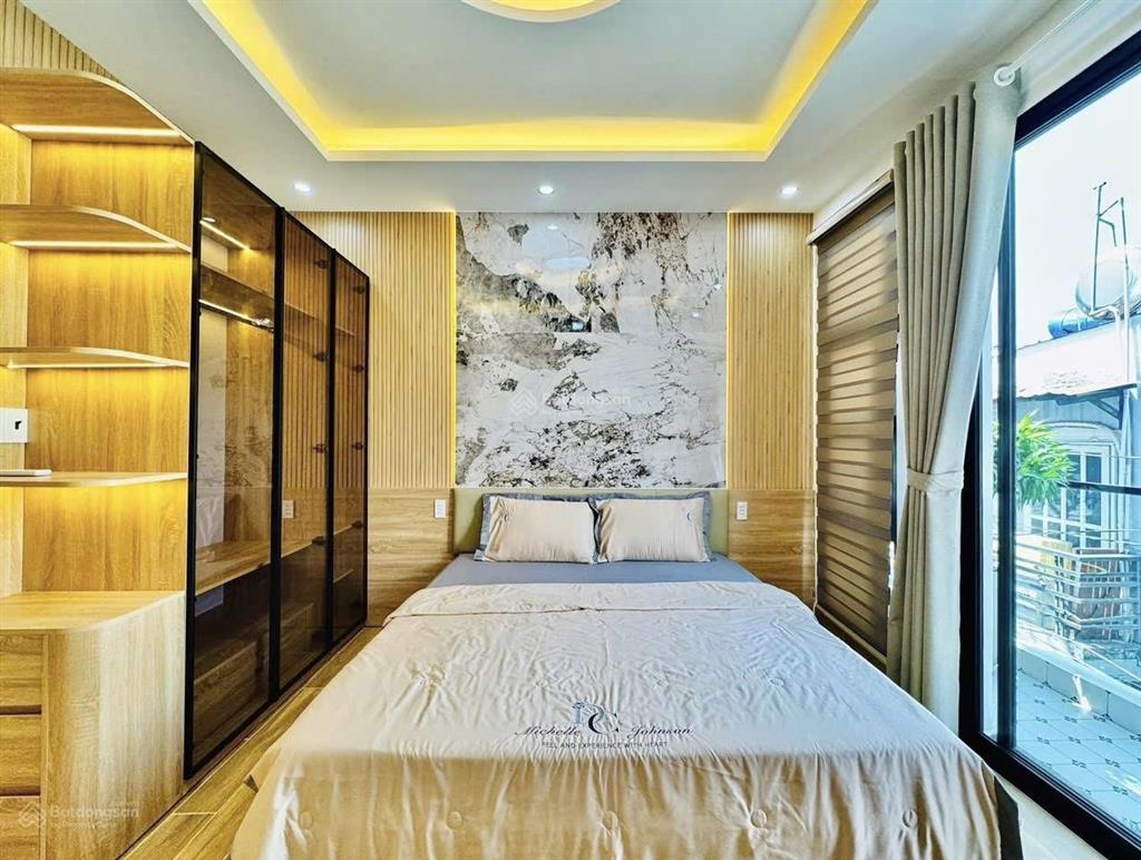 Nhà nhìn là mê ô tô đậu sát nhà 3 phòng ngủ đường phạm văn chiêu full nội thất