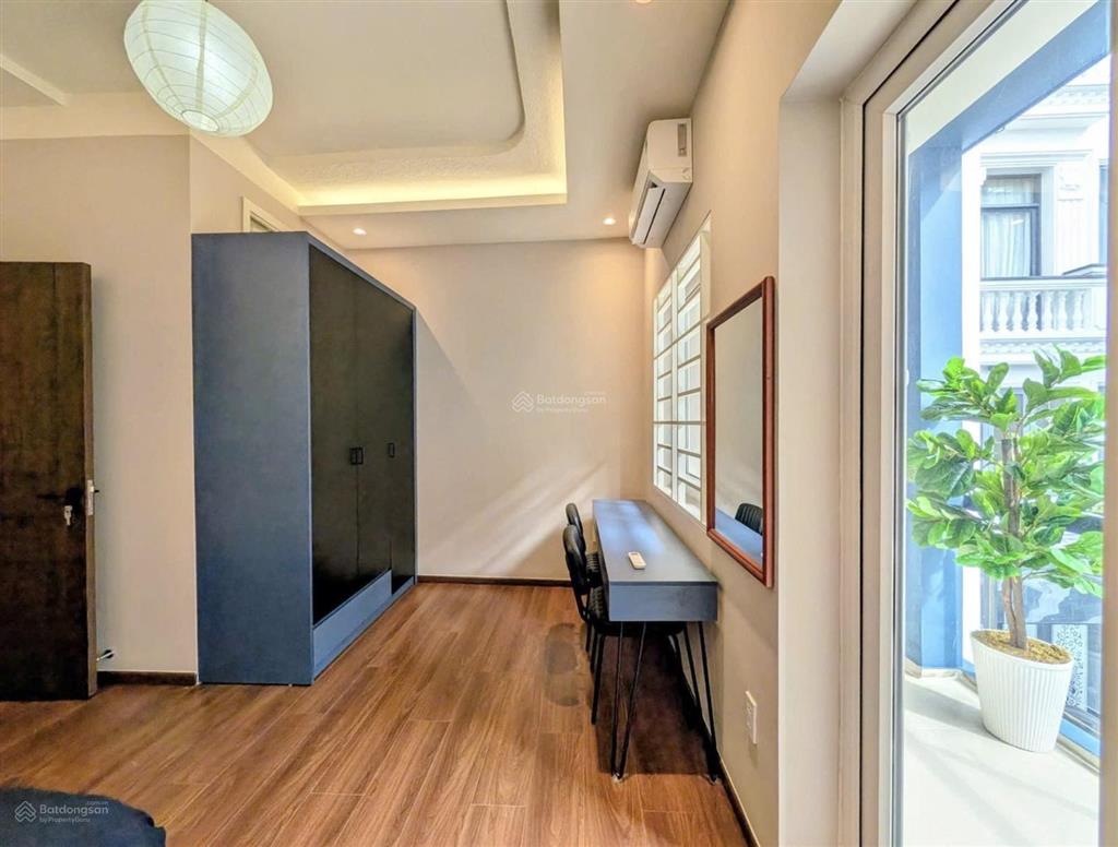 Độc lạ sài gòn hẻm xe tải 5m có gu 4 tầng lầu nội thất xịn quyến rũ không lộ giới ko quy hoạch