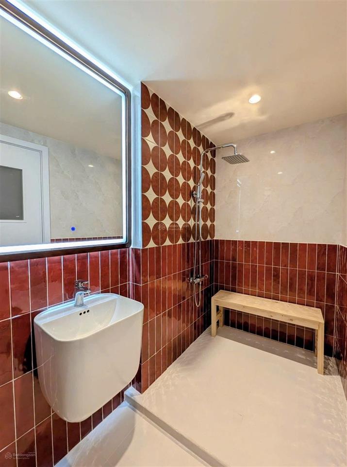 Độc lạ sài gòn hẻm xe tải 5m có gu 4 tầng lầu nội thất xịn quyến rũ không lộ giới ko quy hoạch