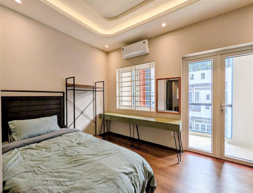 Độc lạ sài gòn hẻm xe tải 5m có gu 4 tầng lầu nội thất xịn quyến rũ không lộ giới ko quy hoạch