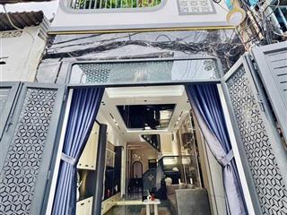 Diện tích to giá rẻ 3 phòng ngủ hẻm thông thoáng ngay kênh tham lương kết nối 6 quận