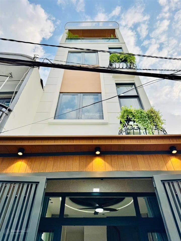 Hiếm 4 tầng lầu đúc 3 phòng ngủ hoàn công đầy đủ đường số 2 ngay chợ xóm mới thống nhất