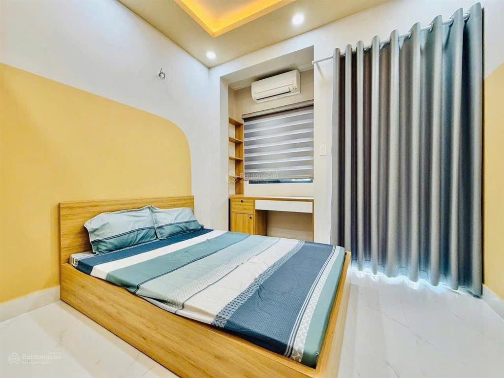 Nhà mới  đón xuân  hẻm ô tô  2 tầng  đường lê đức thọ  gần chợ xóm mới  ở hoặc cho thuê ngon