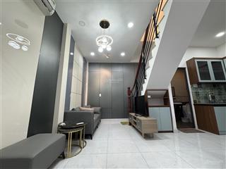 Giá tốt  2 tầng lầu cạnh sân bay tân sơn nhất  tiện cho thuê hoặc ở lâu dài đường nguyễn văn công