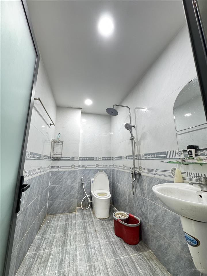 Rẻ  dành cho anh chị mê diện tích to 4 phòng ngủ nhà đúc cứng  hẻm đẹp đường số 59phạm văn chiêu