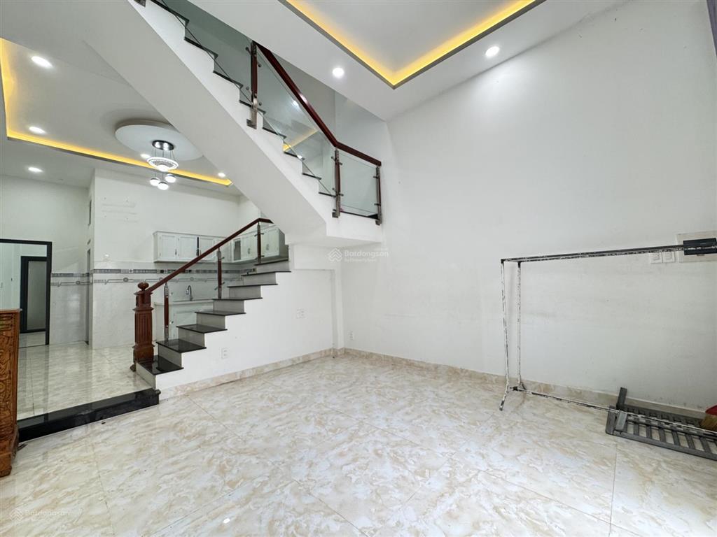 Rẻ  dành cho anh chị mê diện tích to 4 phòng ngủ nhà đúc cứng  hẻm đẹp đường số 59phạm văn chiêu