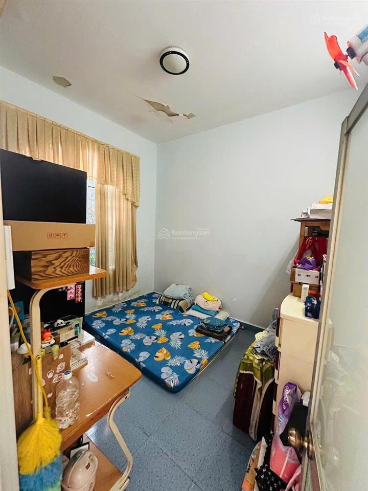 Hàng thơm  giá rẻ ngang rộng diện tích to 2 tầng đường quang trung gần trung tâm thương mại