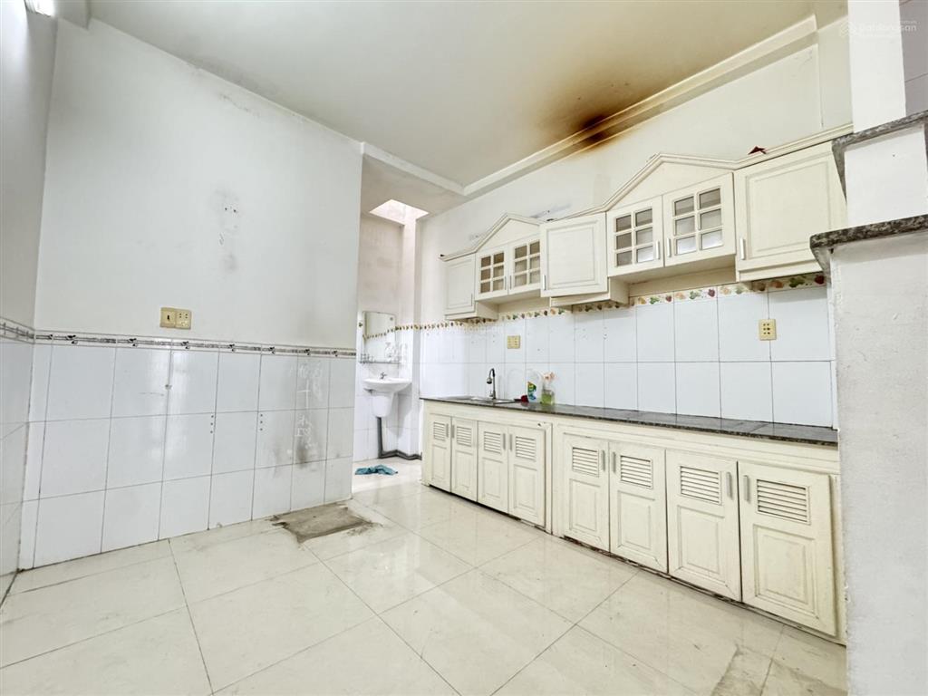 Siêu siêu rẻ  diện tích lớn  khu dân trí  4,58 tỷ  đường số 4 thông ra thống nhất