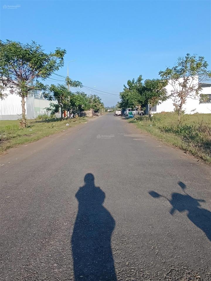 122.5m2 hướng đông nam. kft số9 điện ngọc