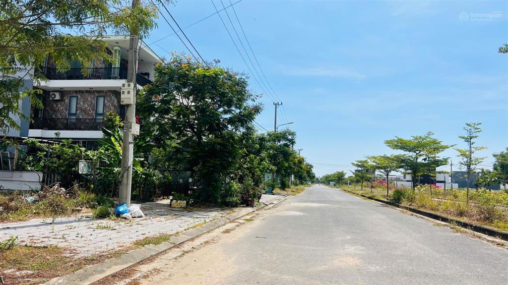 147m2 đường 40m kdt số 9 điện ngọc