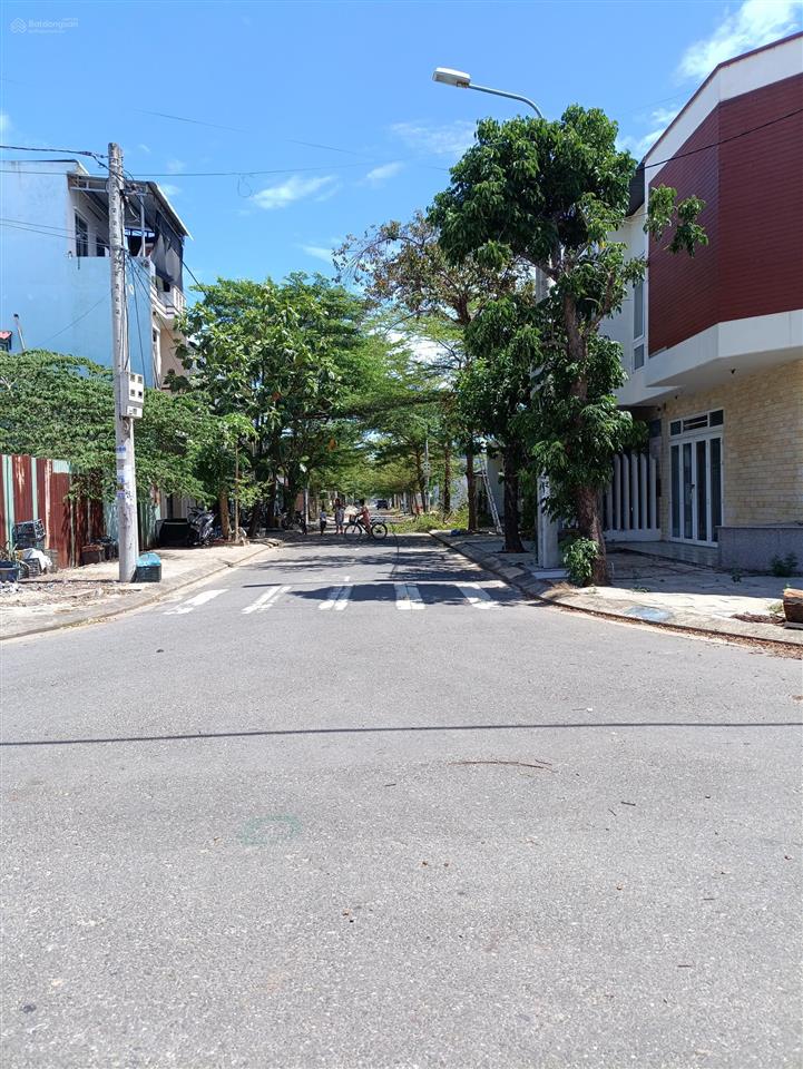 81m2 sạch đẹp kdt an phú quý  điện ngọc