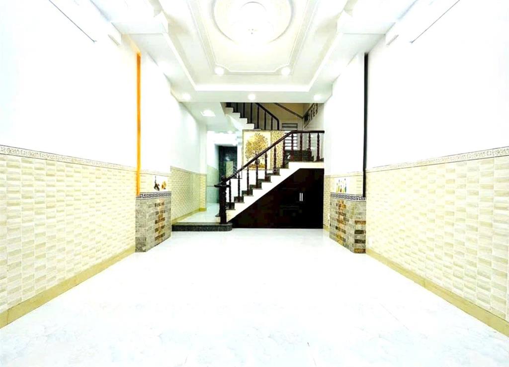 Bán nhà 1 trệt 2 lầu, hẻm ô tô phường 16, quận 8 gần võ văn kiệt 5 tỷ thương lượng