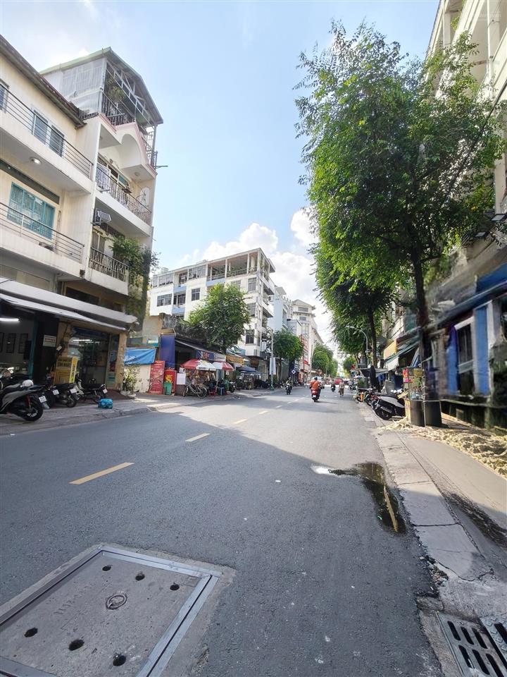 Cho thuê nhà mặt tiền an bình, phường 5, quận 5 4x18 2 tấm 3 phòng 23 triệu thương lượng mạnh