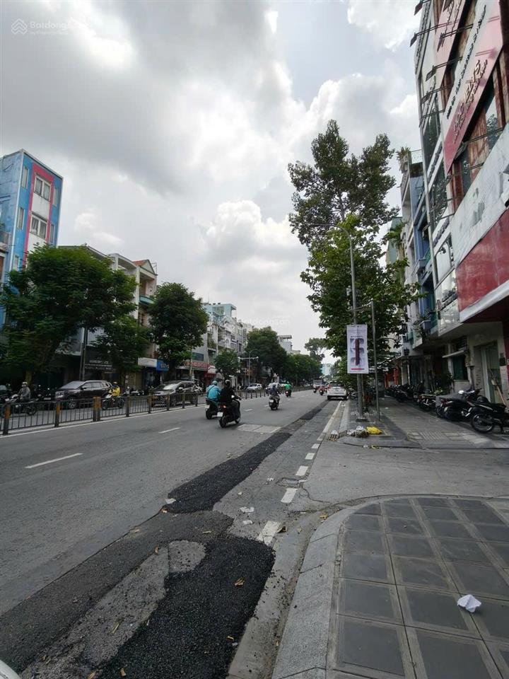 Cho thuê nhà mặt tiền lê hồng phong, q10 5 phòng, 35 triệu/tháng
