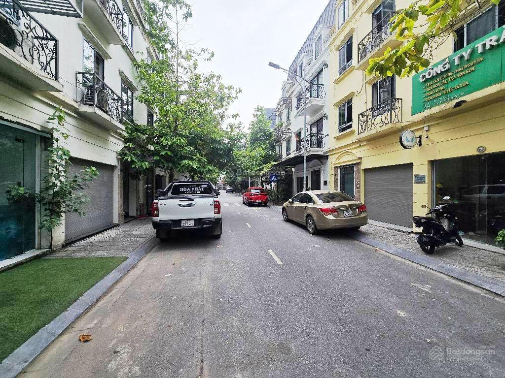 Cần bán liền kề 2 mặt tiền vỉa hè ô tô kđt văn phú 76m2 mt 5m sát chung cư kinh doanh đỉnh