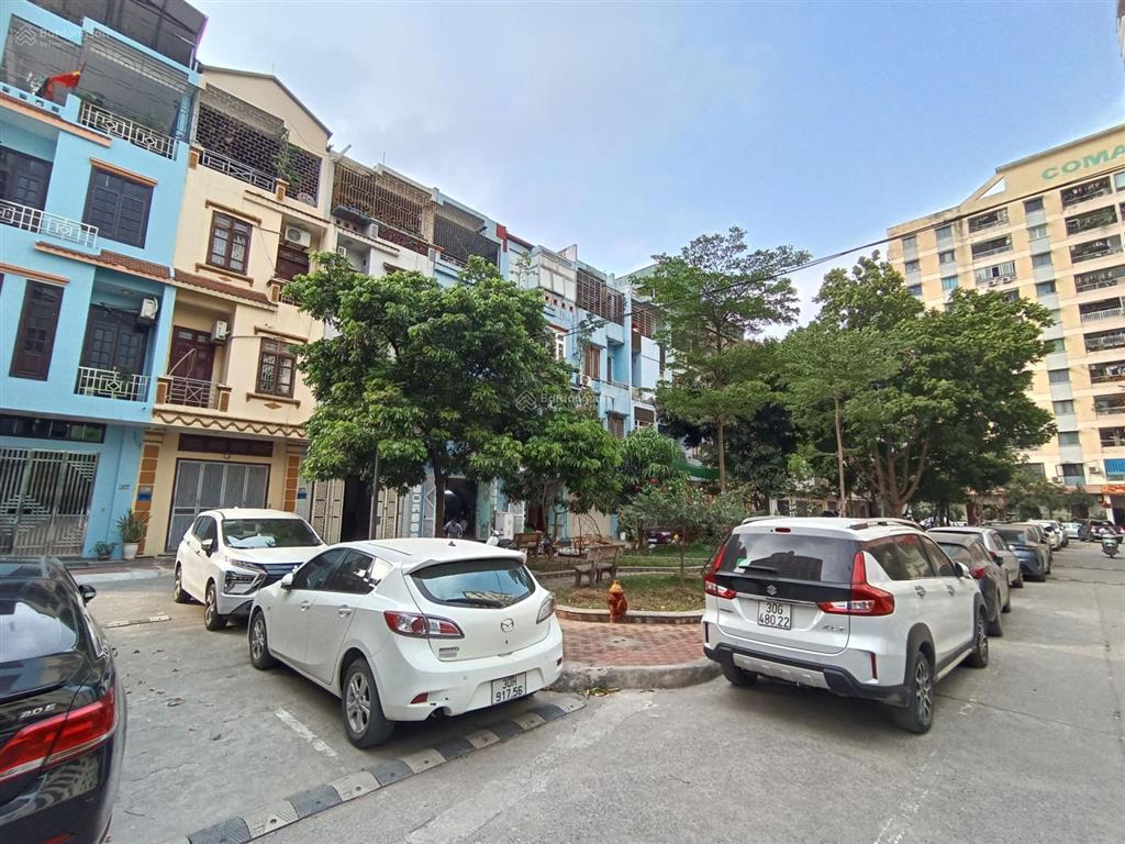 Phân lô vỉa hè thang máy lê trọng tấn hà đông lô góc 3 mặt thoáng 2 ô tô tránh view công viên