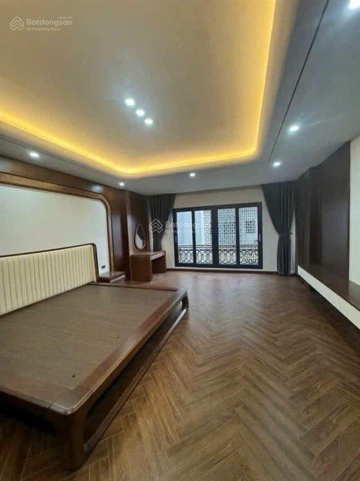 Phân lô vỉa hè 2 ô tô tránh kđt mậu lương hà đông 6t, mt 5m ở kinh doanh nhà đẹp view sân chơi