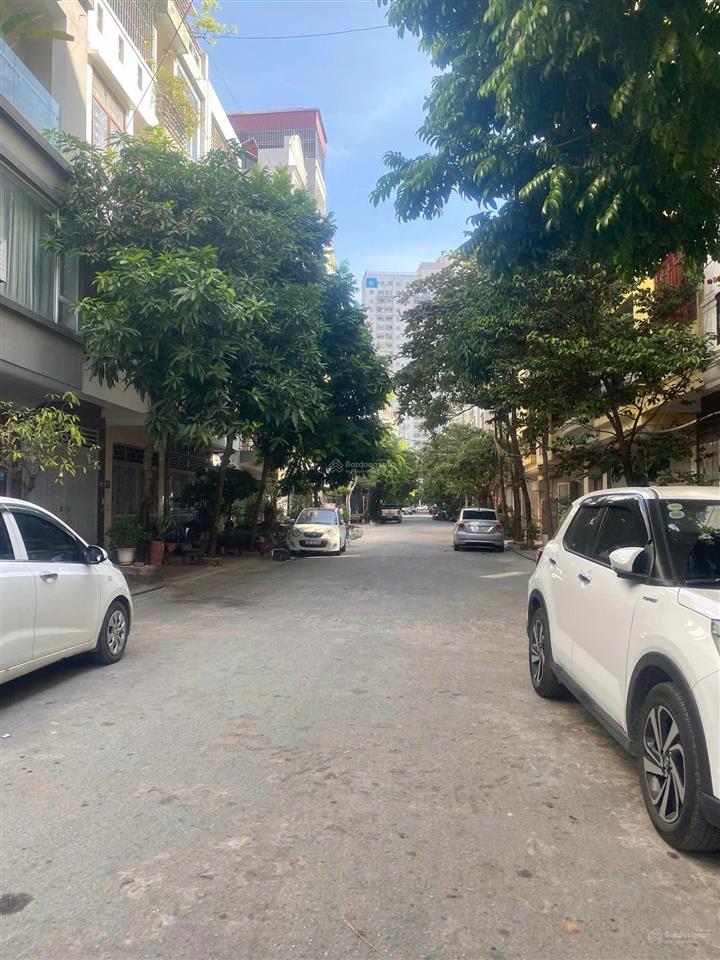 Phân lô vỉa hè 3 ô tô tránh kđt mậu lương vành đai 3.5 hà đông 50m2 mt 4m giáp công viên
