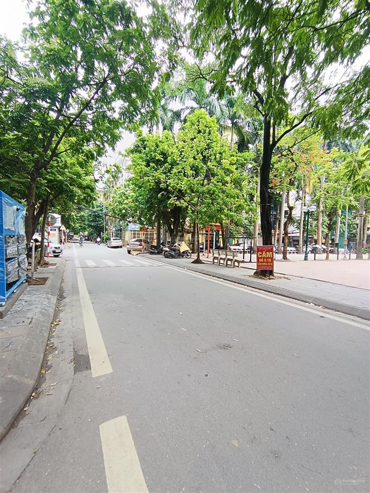 Phân lô ngụy như kom tum 48m2, 5t vỉa hè rộng ô tô tránh dừng đỗ, sát sân chơi ở kd