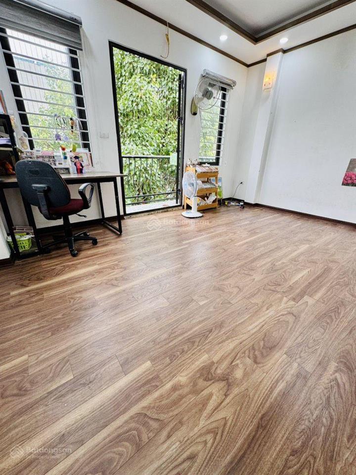 Phân lô ngụy như kom tum 48m2, 5t vỉa hè rộng ô tô tránh dừng đỗ, sát sân chơi ở kd
