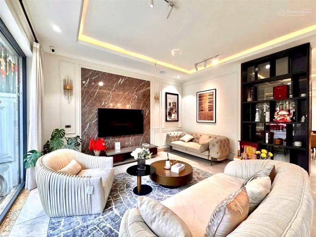 Liền kề đẹp kđt văn phú view vườn hoa 5 tầng thang máy 90m2, 2 thoáng chỉ 19 tỷ