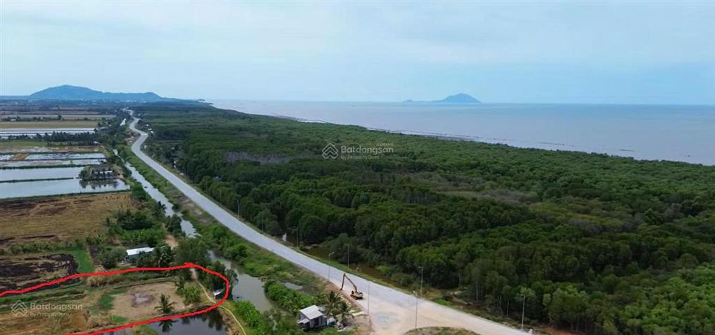 Bán 11 công đất mặt tiền đê quốc phòng, xã hòn đất, tỉnh an giang