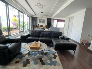Bán căn hộ đẹp penthouse tại sky garden 3