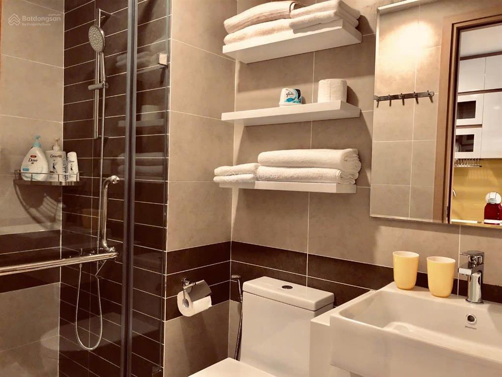 Bán căn hộ 1pn, 1 vệ sinh , diện tích  27m2, 3 tỷ tại river gate, bến vân đồn, quận 4, tp.hcm