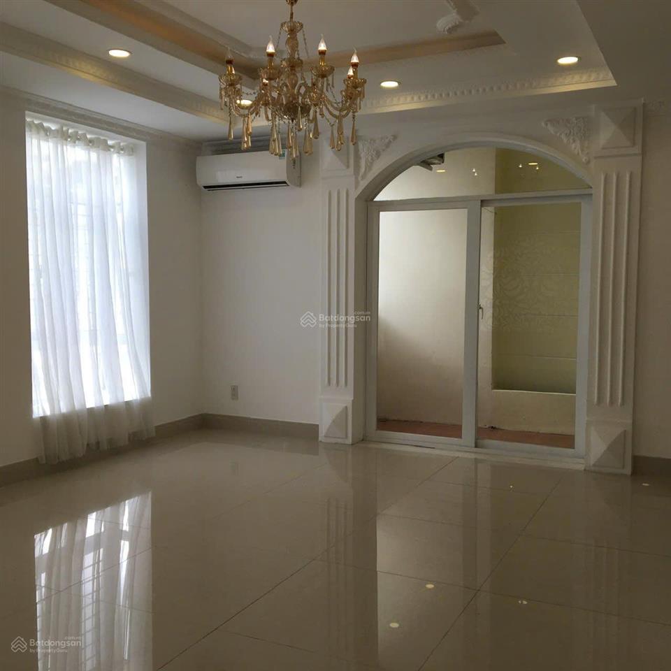 Bán căn hộ chung cư sky garden 3, giá bán 14 tỷ, dt132m2, 3pn, 3wc