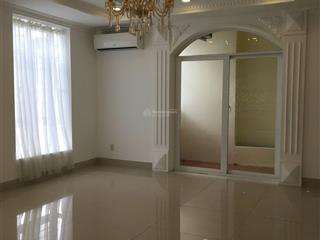 Bán căn hộ chung cư sky garden 3, giá bán 14 tỷ, dt132m2, 3pn, 3wc
