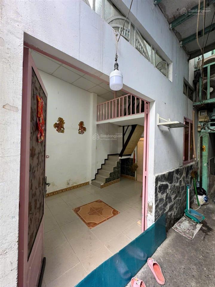 Cho thuê nhà nguyên căn hẻm xe máy giá thuê 5,5 triệu, dt 21m2 tại đường khánh hội, q4, tp. hcm