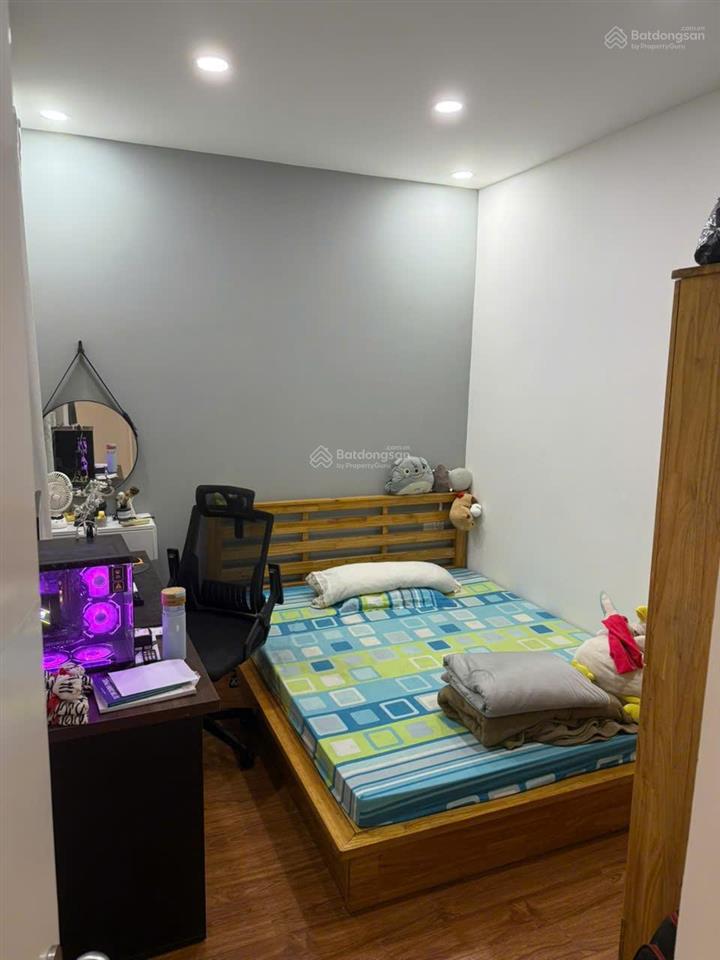 Căn hộ chung cư tk 2pn 2wc, bán gấp giá 4,8 tỷ tại sky garden 3